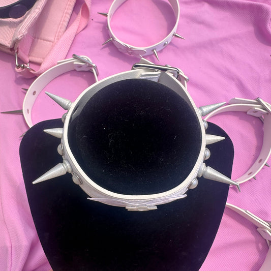 Angel’s Blessing Spiked Choker