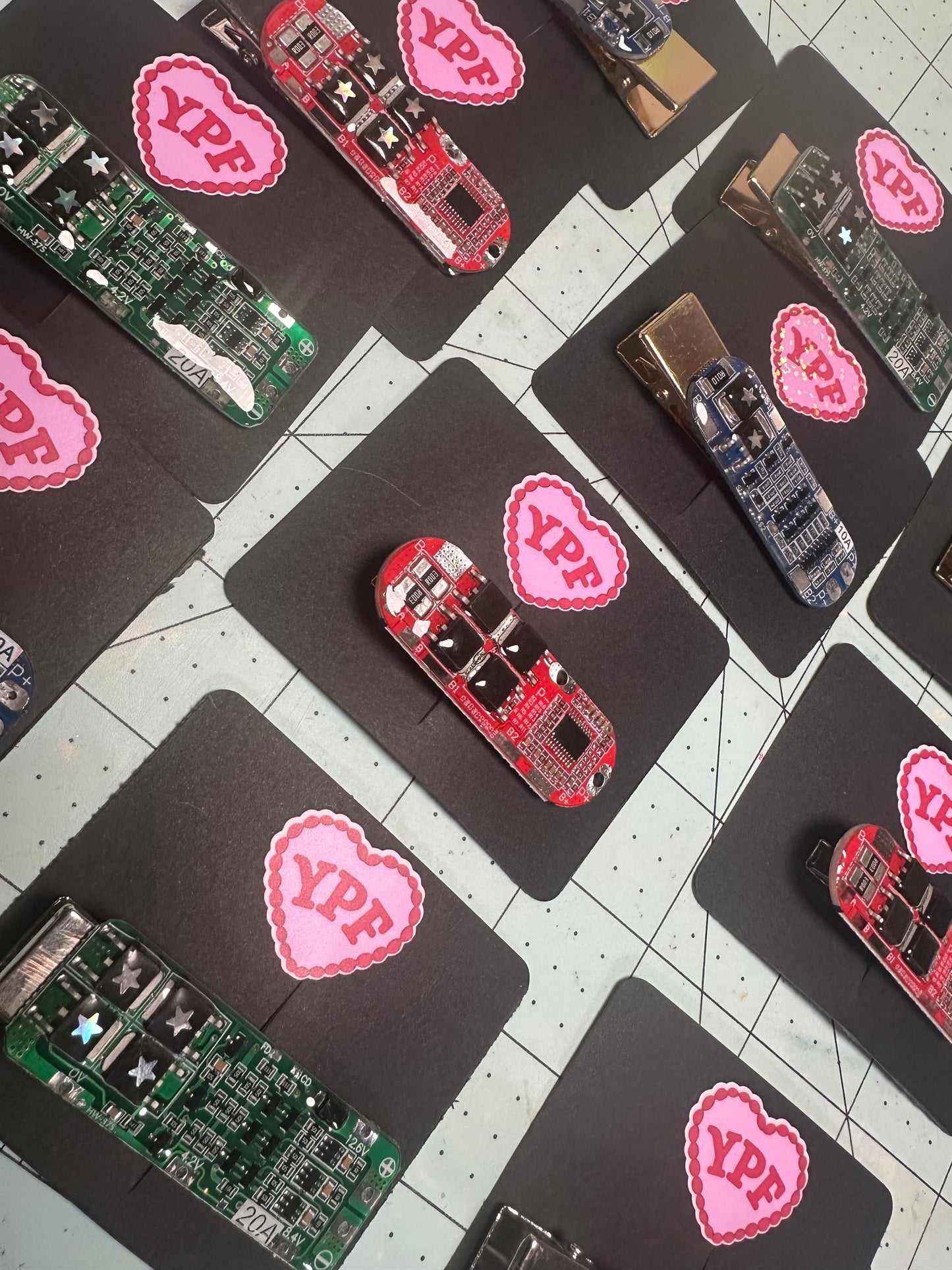 MYSTERY circuitboard hairclip