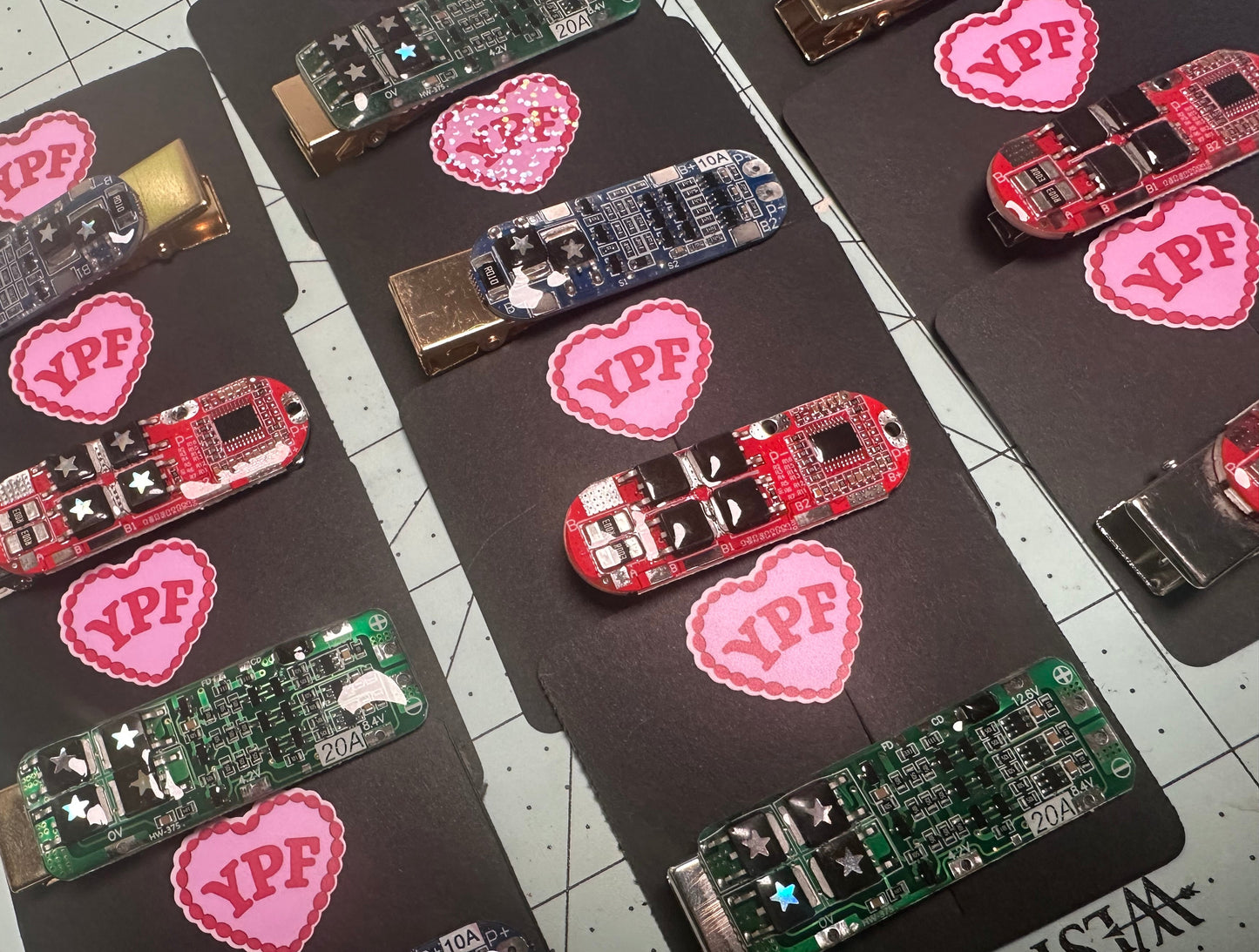 MYSTERY circuitboard hairclip