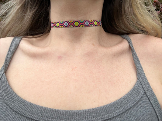 eye candy chaos choker necklace