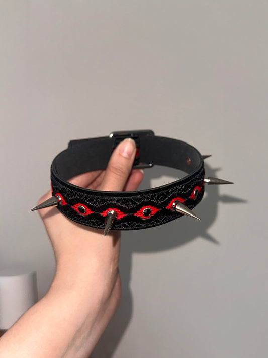 Bloodshot Eyes Spiked Choker