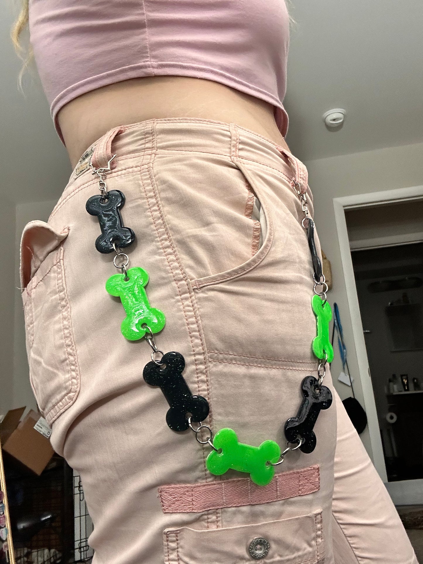 Green and Black Bone Belt Chain