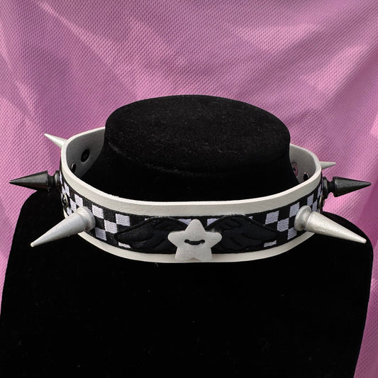 Checkers Spiked Choker