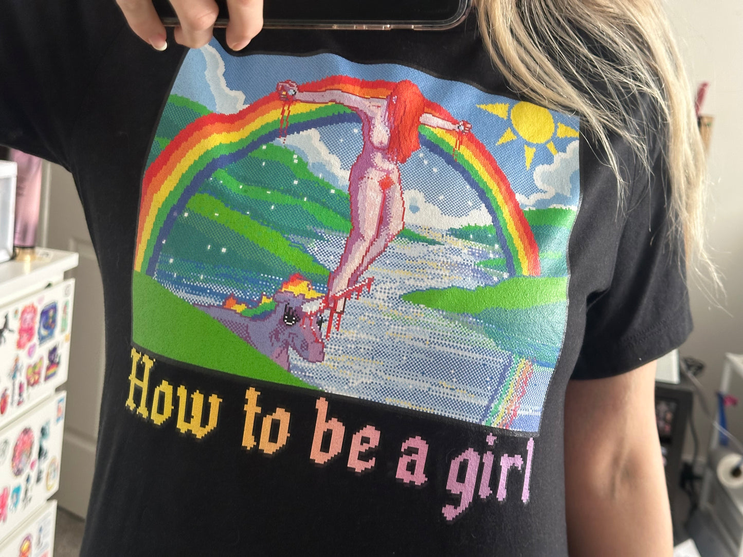 How to be a girl Unisex t-shirt