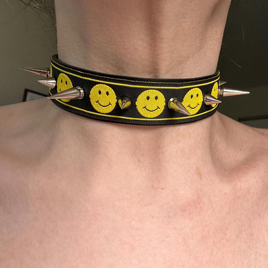 Weirdcore Smiling Spiked Choker Multiple Color Options