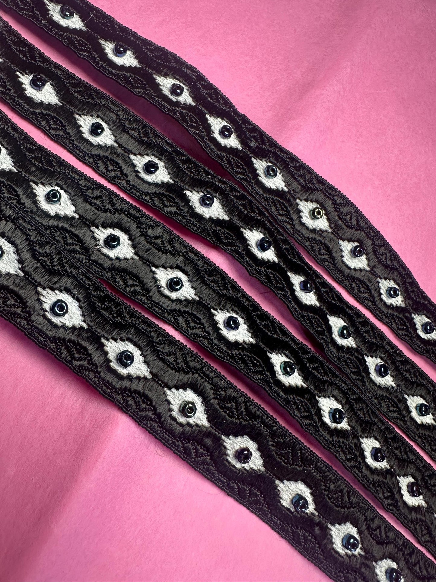 Weirdcore Eye Choker