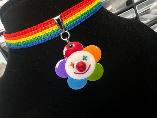 clown daisy choker necklace